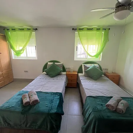 Apartment - A Selfcatering With A Shared Hot Tub & Pool In Rambla De