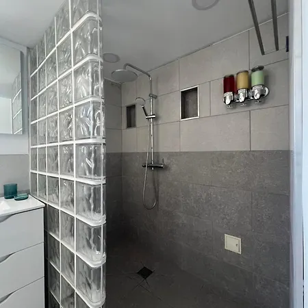 - A Selfcatering With A Shared Hot Tub & Pool In Rambla De Apartment *